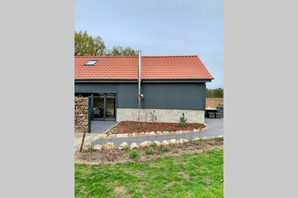 neue ruhige Ferienwohnung am Wald Wustewohlde Exterior foto