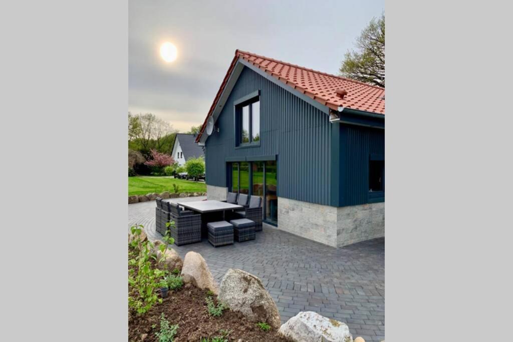 neue ruhige Ferienwohnung am Wald Wustewohlde Exterior foto